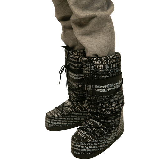 OCRBZ - "Shoe Inside Bombers" Moon Boots – Black